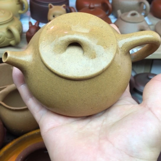 紫砂茶壶黄金段泥石瓢220豪升左右