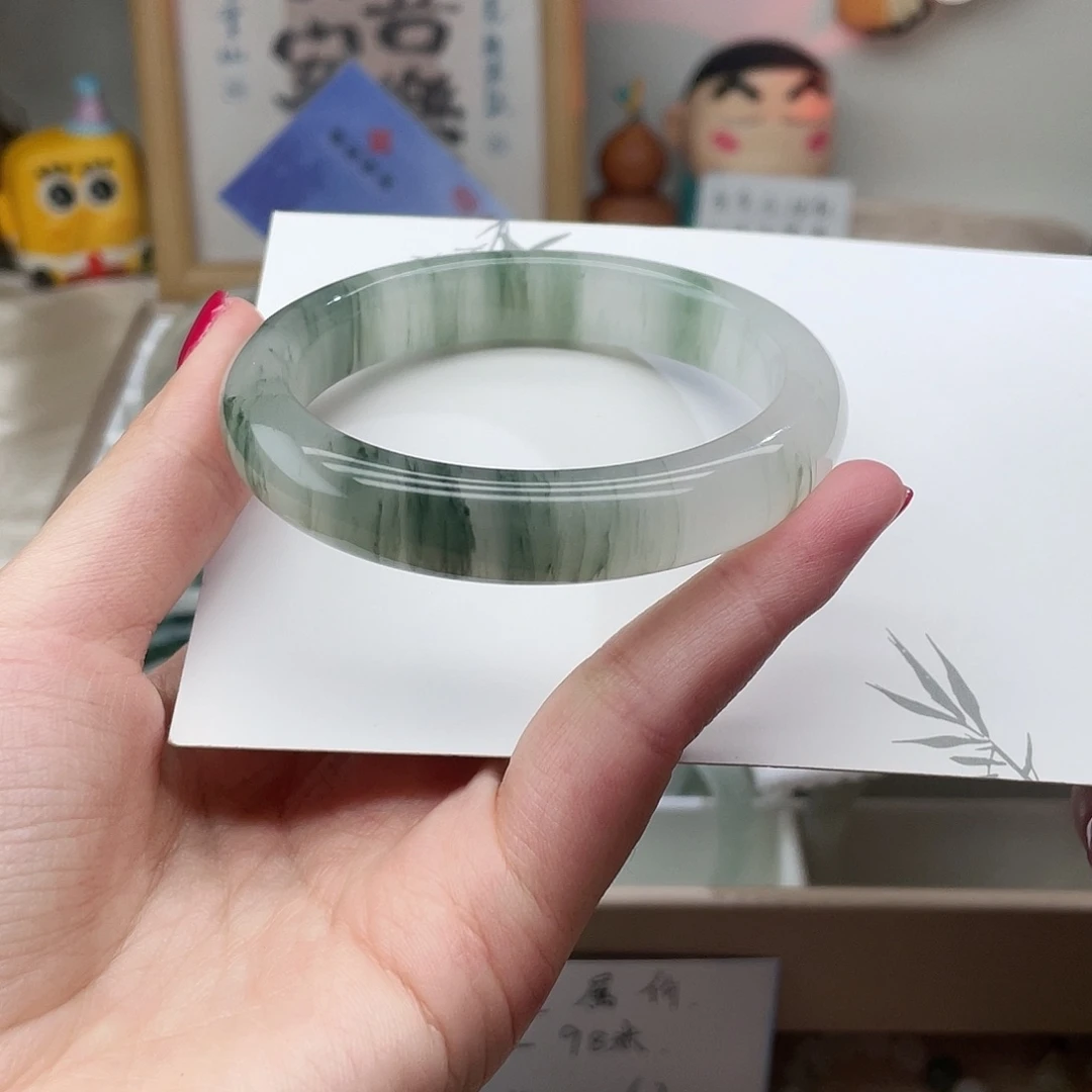 石英质玉（天山翠）未镶嵌手镯58圈口