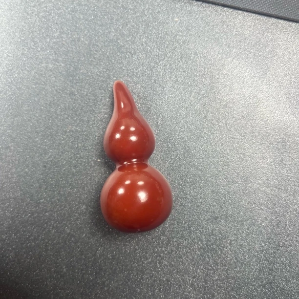 天然玛瑙葫芦吊坠