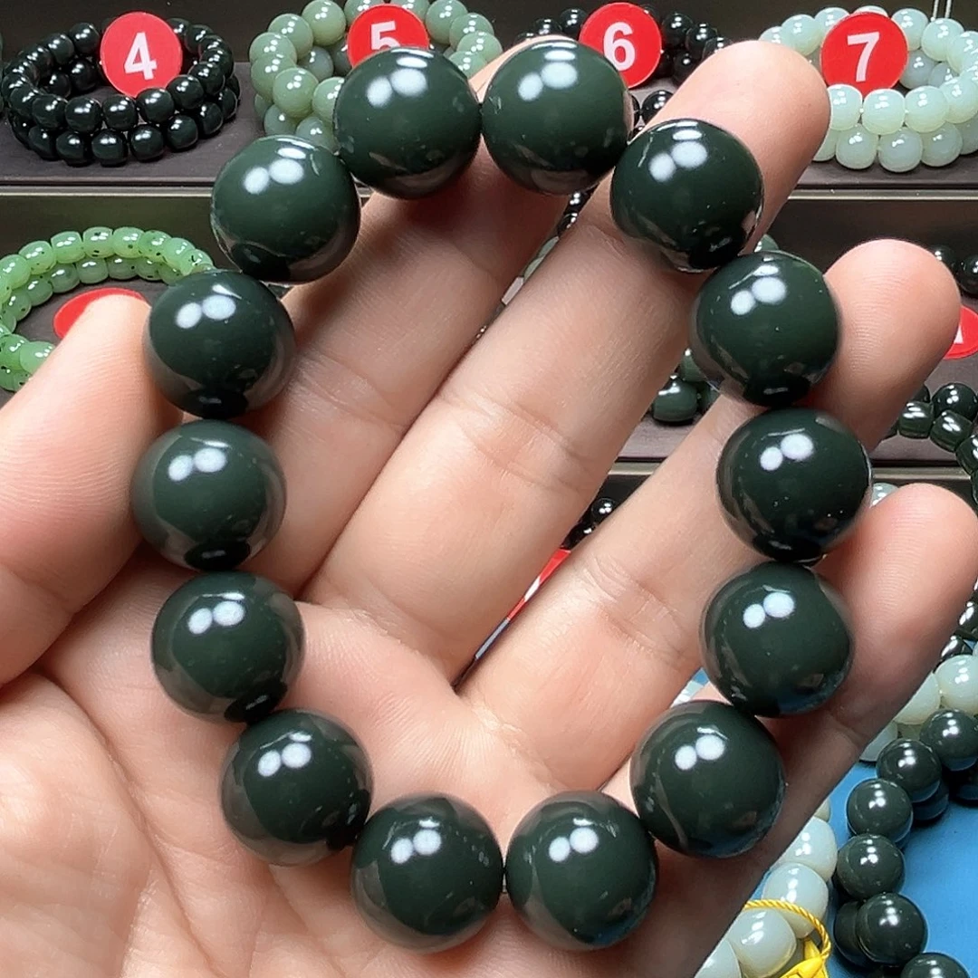 用***1和田玉未镶嵌手链