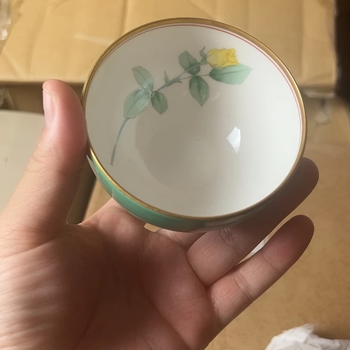 瓷片香兰社茶杯全新