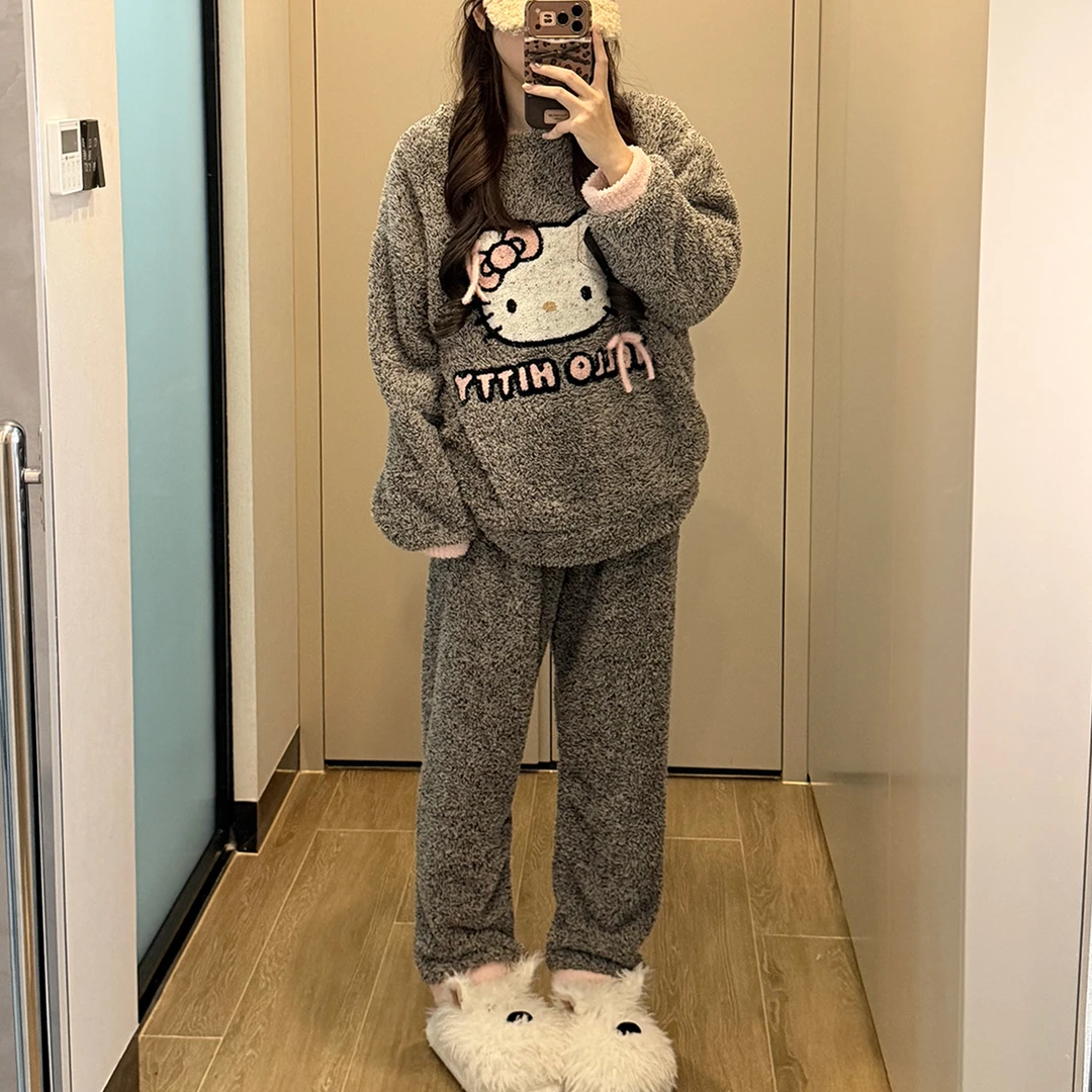 珊瑚绒睡衣女士秋冬季大码加厚HelloKitty2025新款保暖家居服套装