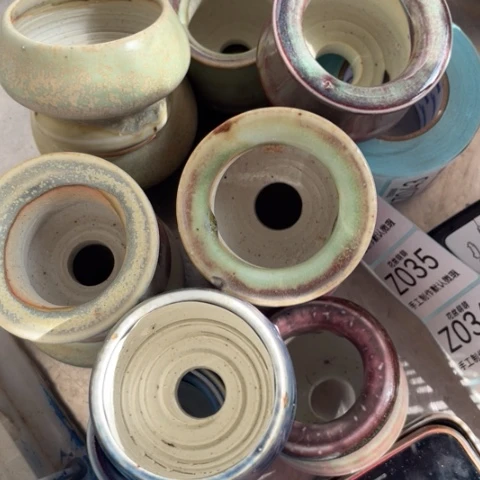 紫砂花盆微瑕瑕疵，口径4到5厘米一组6个颜色随机