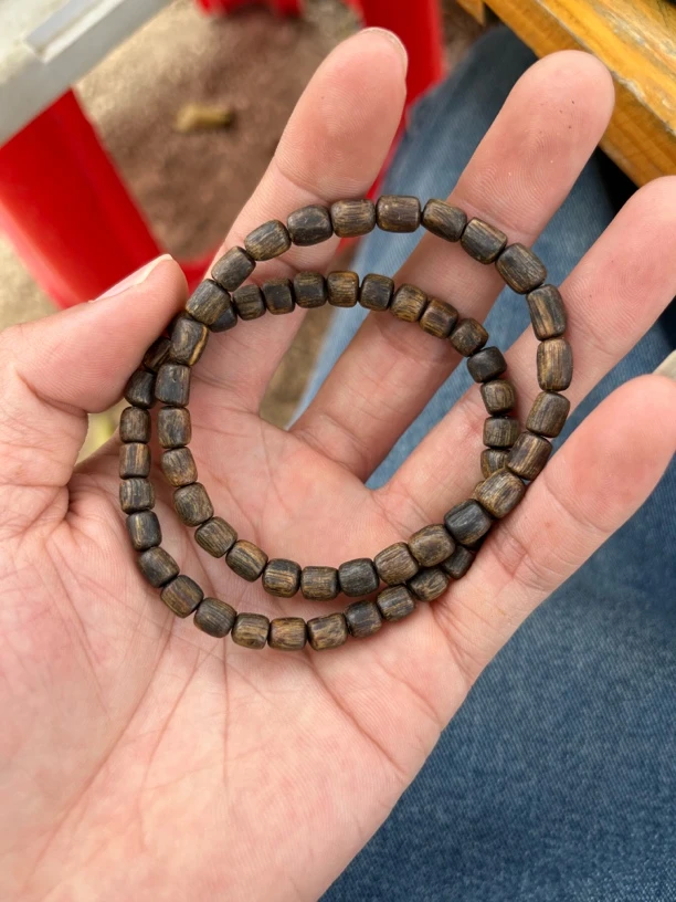 奇楠沉香沉水桶珠4克多样性发一