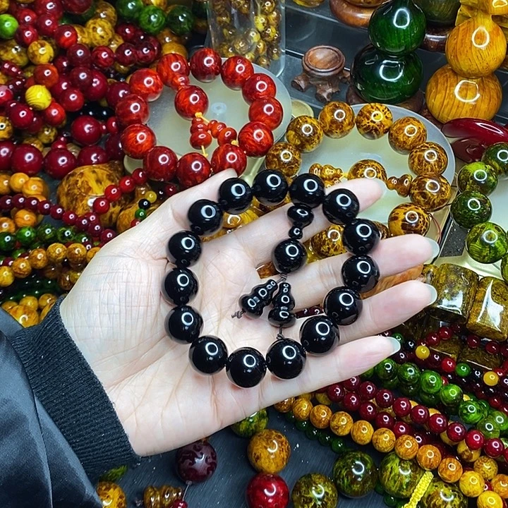 松木琥珀木文玩手串