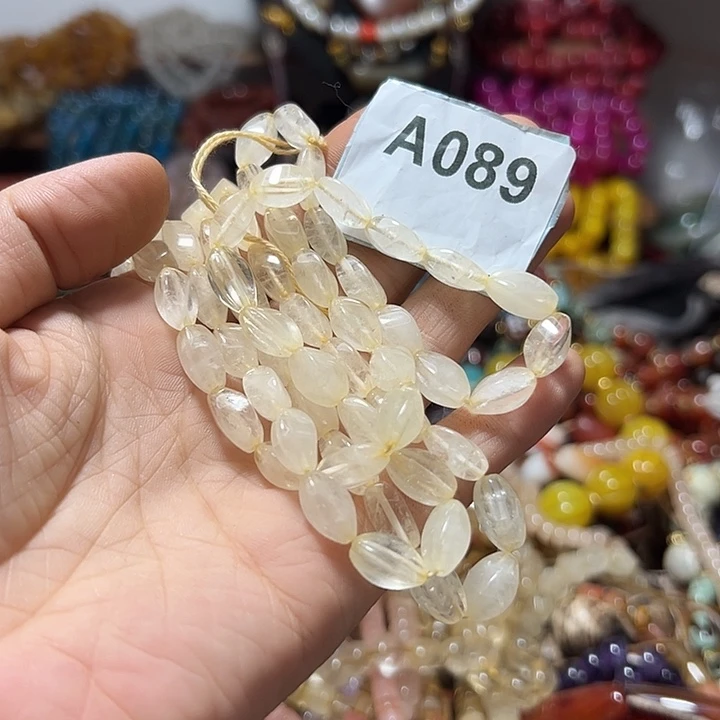 萌***悦玛瑙/玉髓颈饰未镶嵌