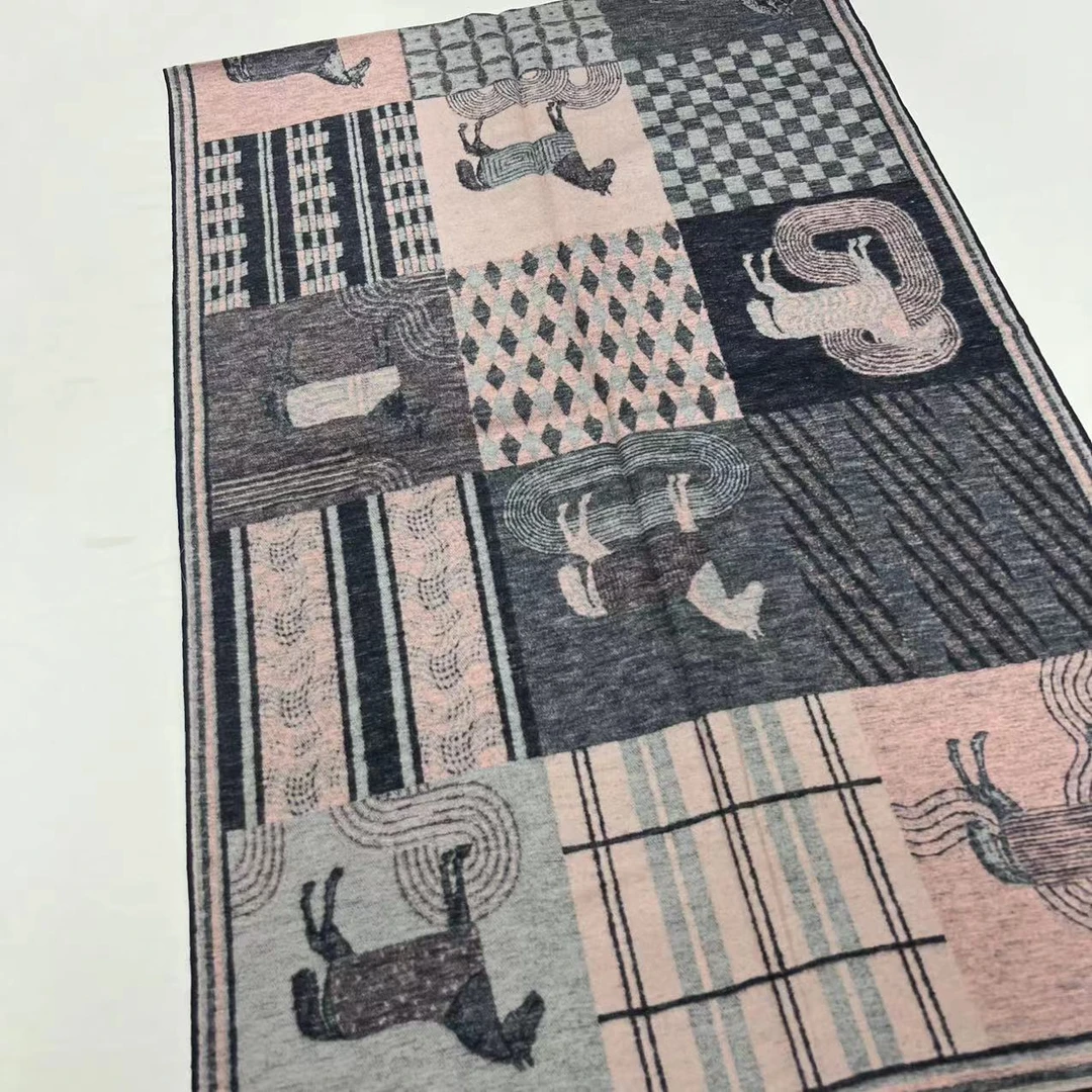拉绒围巾-方块马驹 65*200cm丝巾