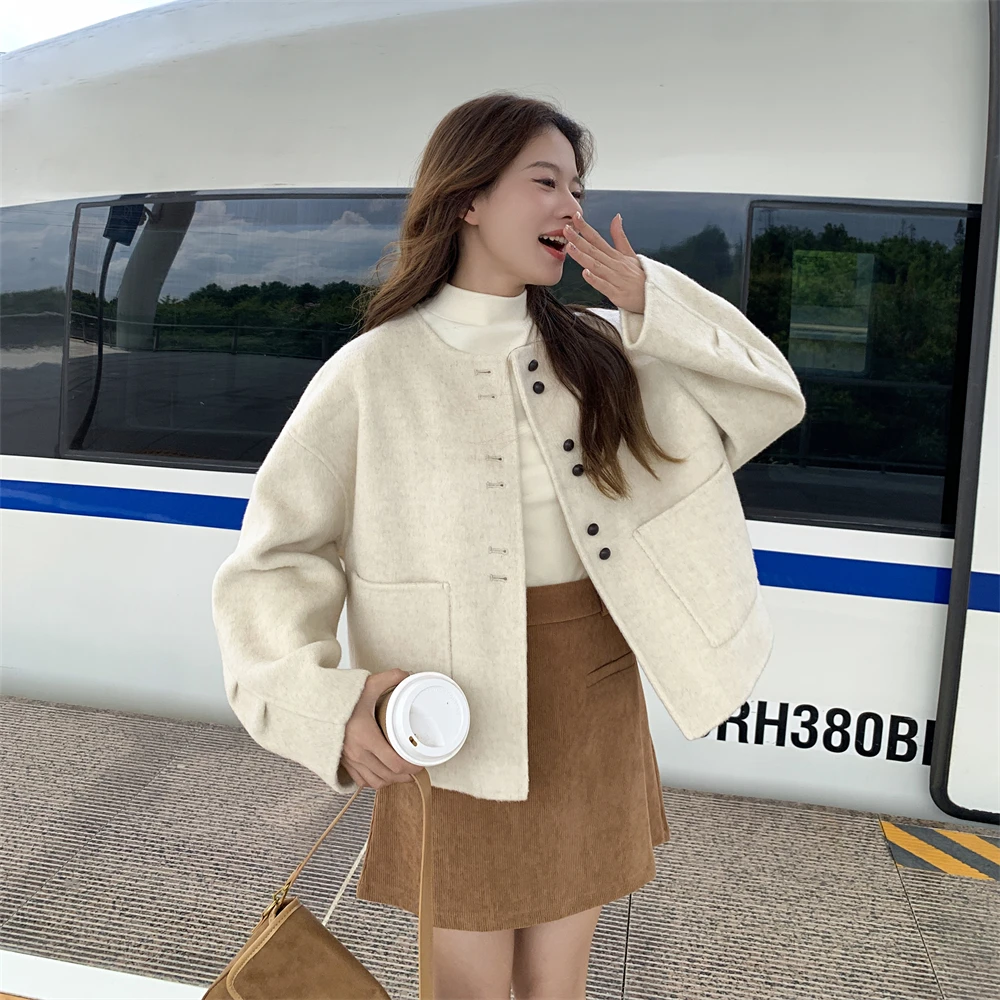 小香风双面呢羊毛外套女秋冬短款呢大衣高级感韩系爆款气质