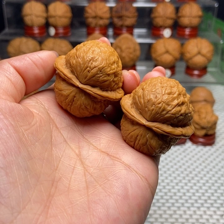 把件文玩核桃36太阳系元宝