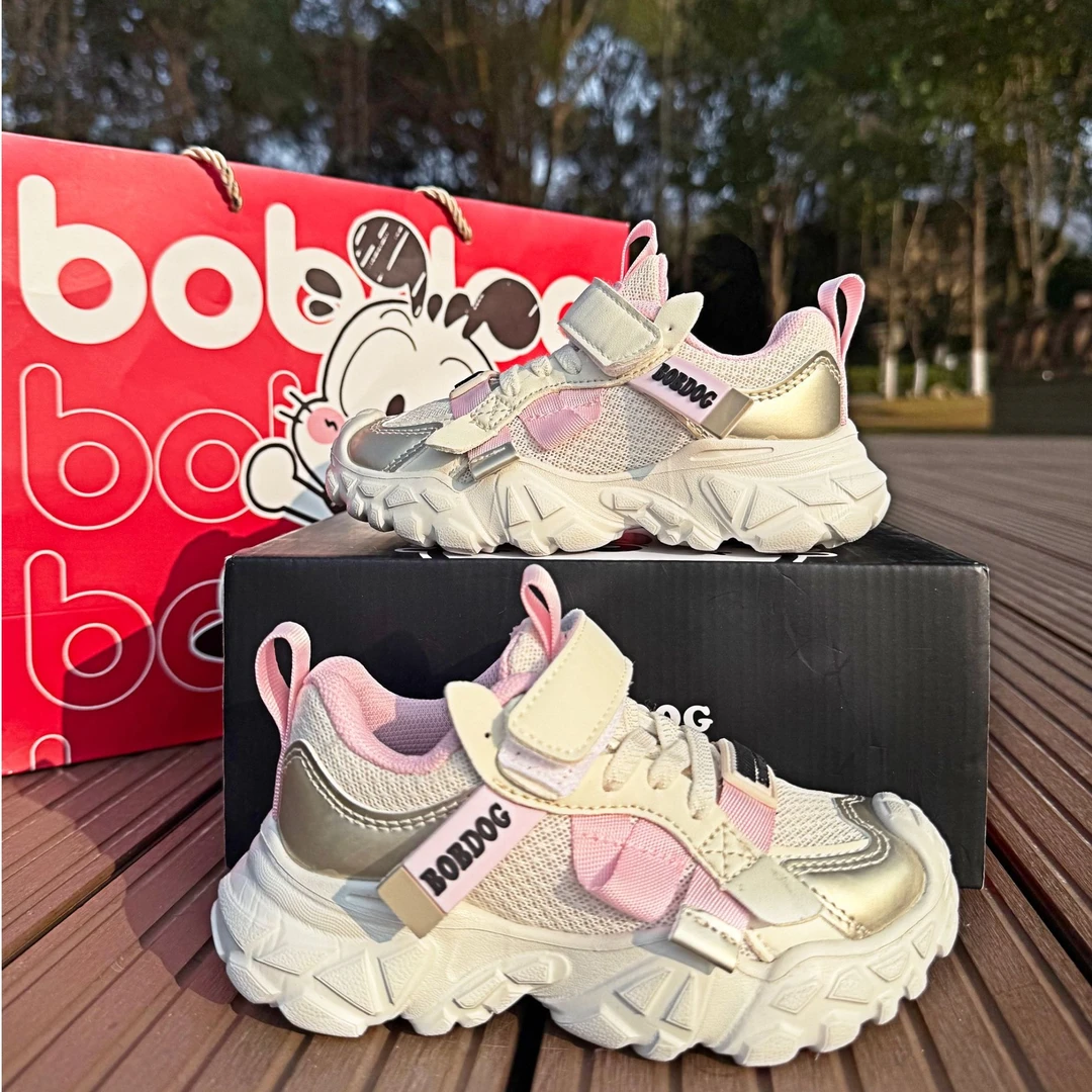 Bobdog/巴布豆秋冬保暖透气网面运动休闲时尚防滑软底儿童运动鞋