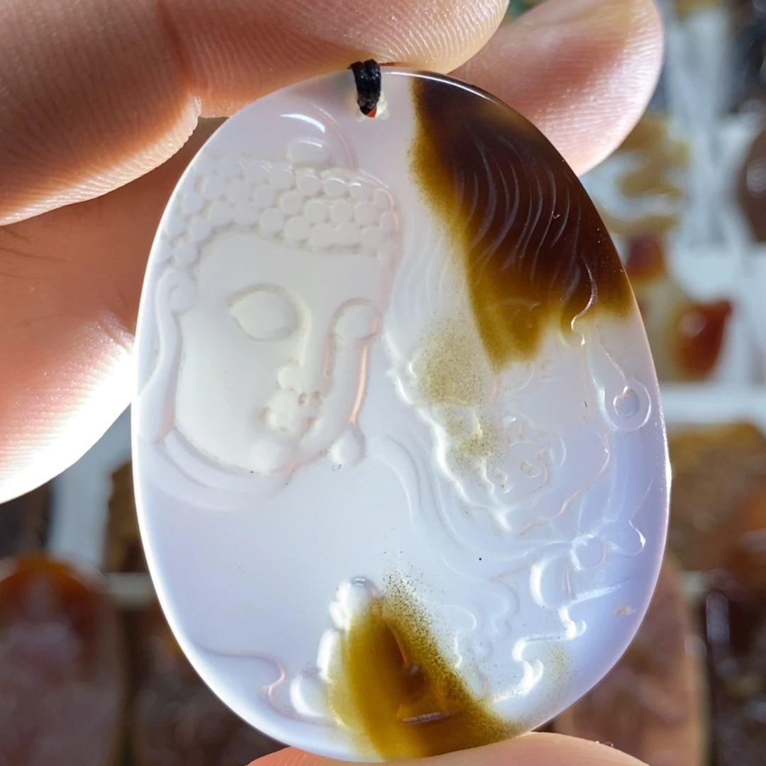玛瑙/玉髓颈饰未镶嵌