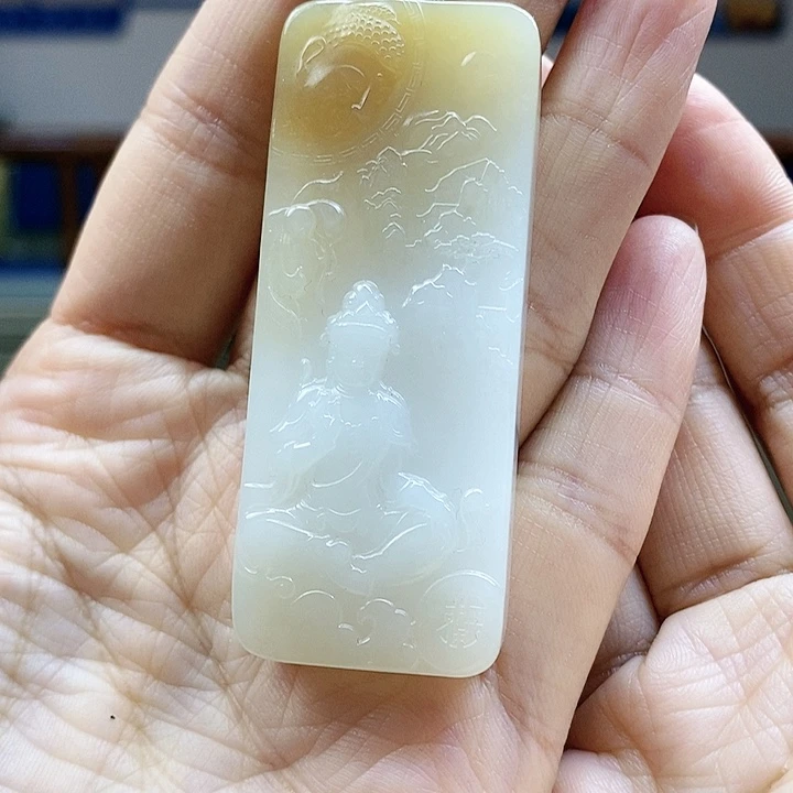 【闪购商品】颈饰未镶嵌和田玉