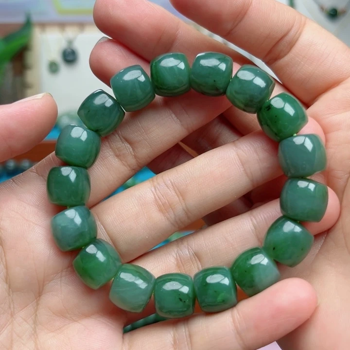 未镶嵌手链和田玉卡13