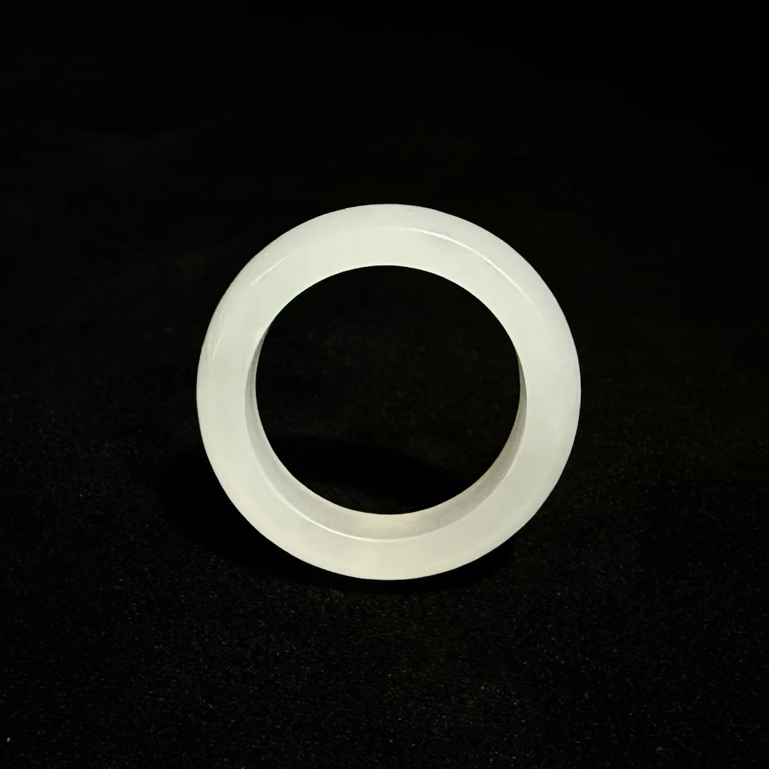 和田白玉素圈戒指戒圈精美大方时尚佩戴方便（多样性发货）女款情侣