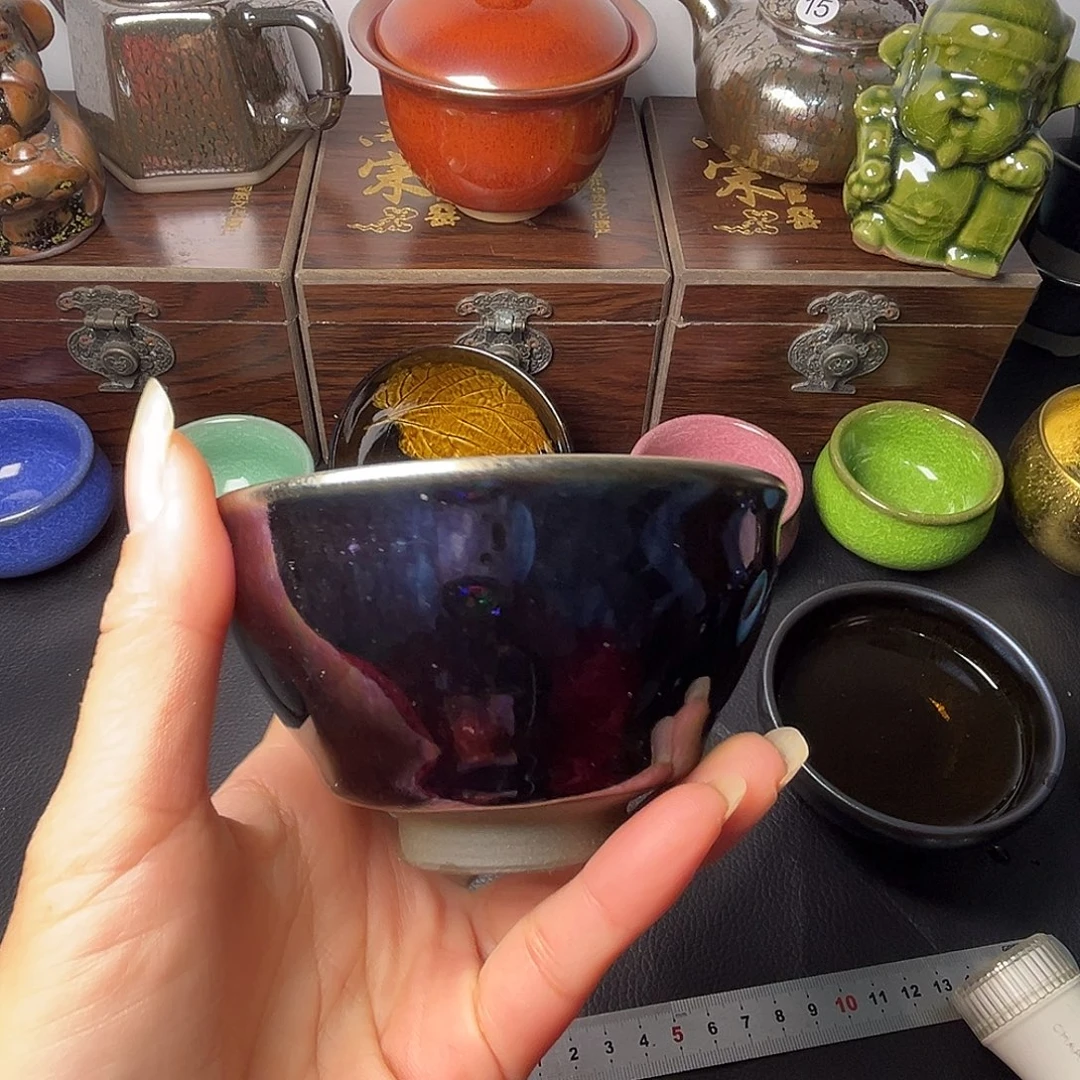 茶盏这几位朋友在这里做