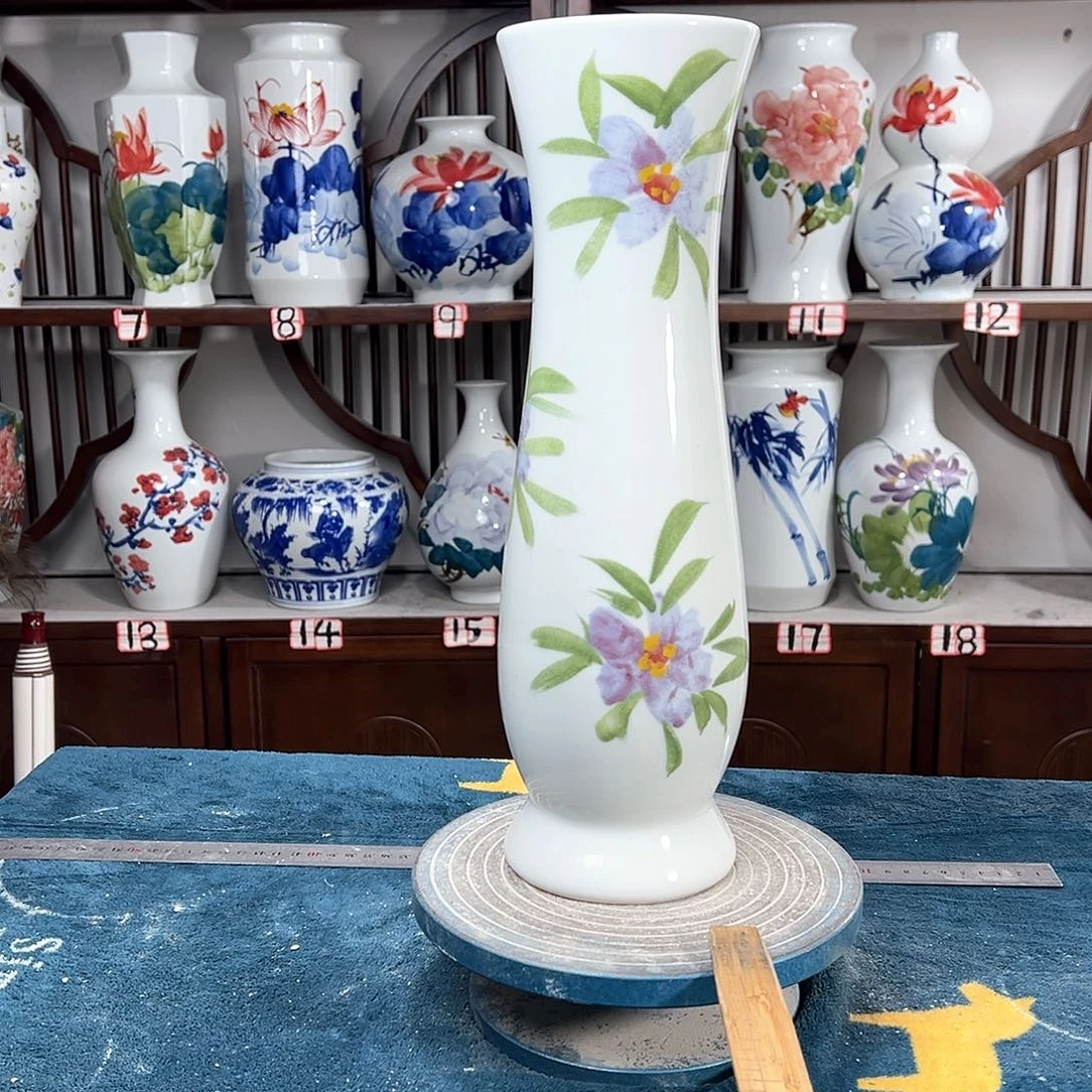 摆件景德镇陶瓷蛮紫花