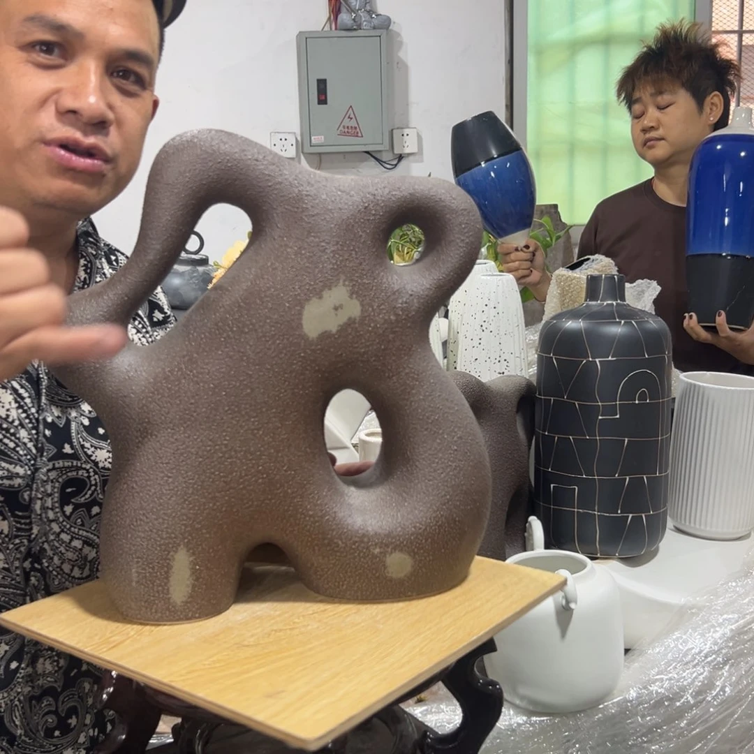 摆件105 号高温陶瓷工艺饰品（部分微瑕）