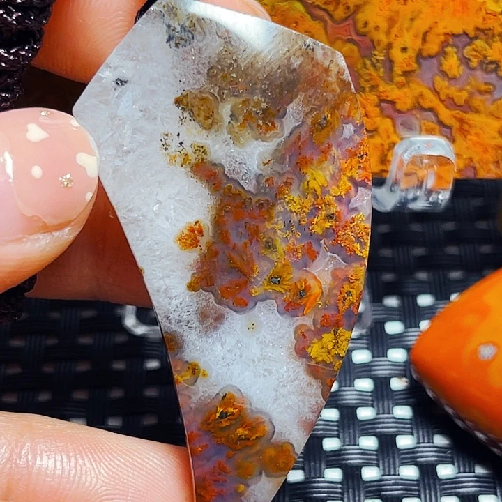 玛瑙/玉髓颈饰未镶嵌