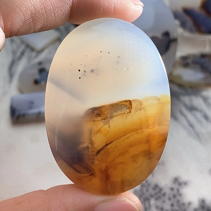 玛瑙/玉髓颈饰未镶嵌