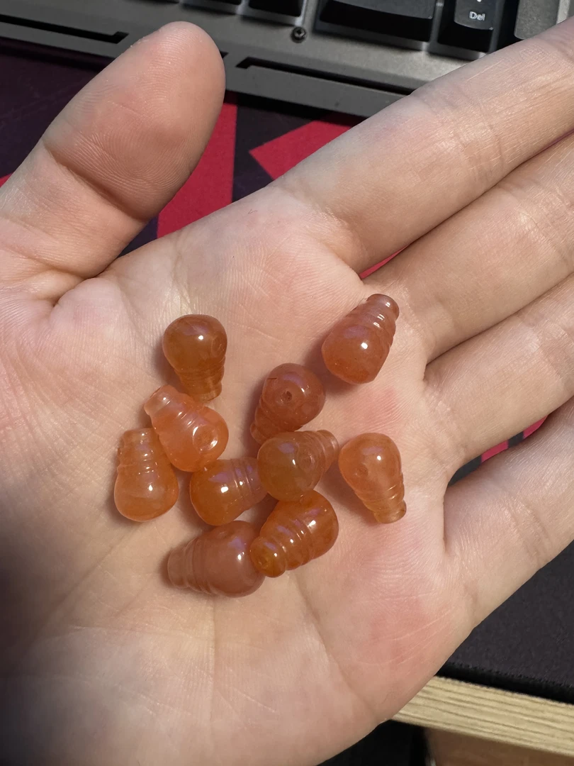 B04纯天然粉糯南红玛瑙雕刻一体三通DIY金刚星月菩提多样性发一