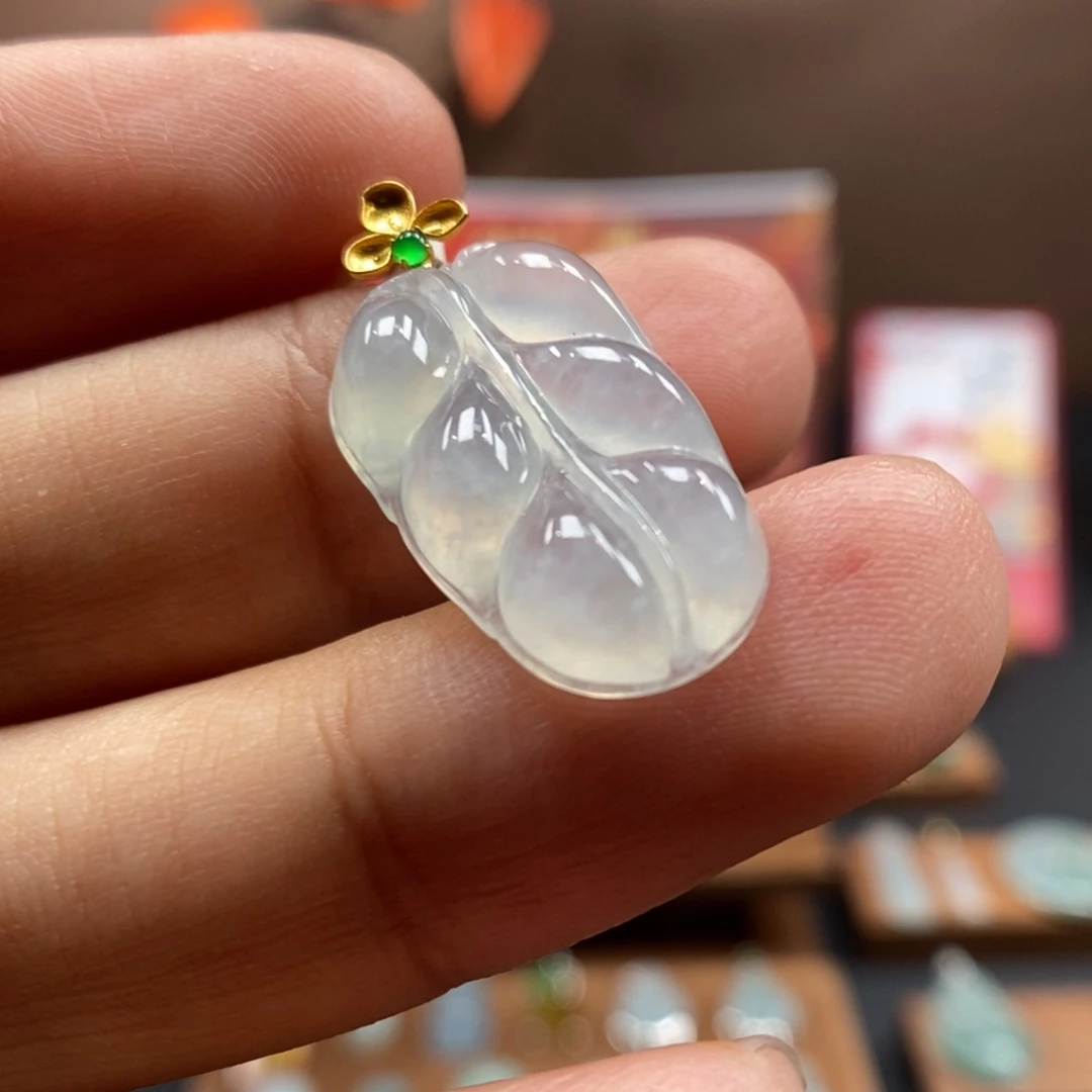 【闪购商品】颈饰18K金镶嵌翡翠16