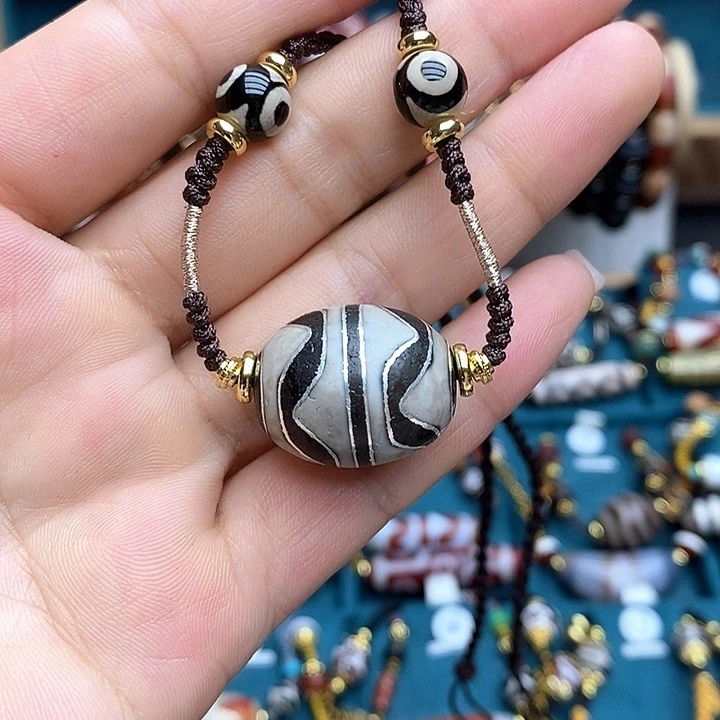 玛瑙/玉髓颈饰合金