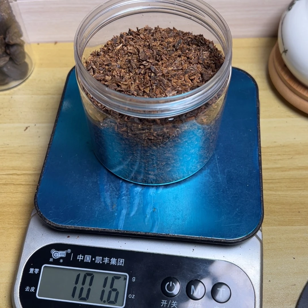 揽***月树脂制品海南天然老白棋沉水树丁切料100克