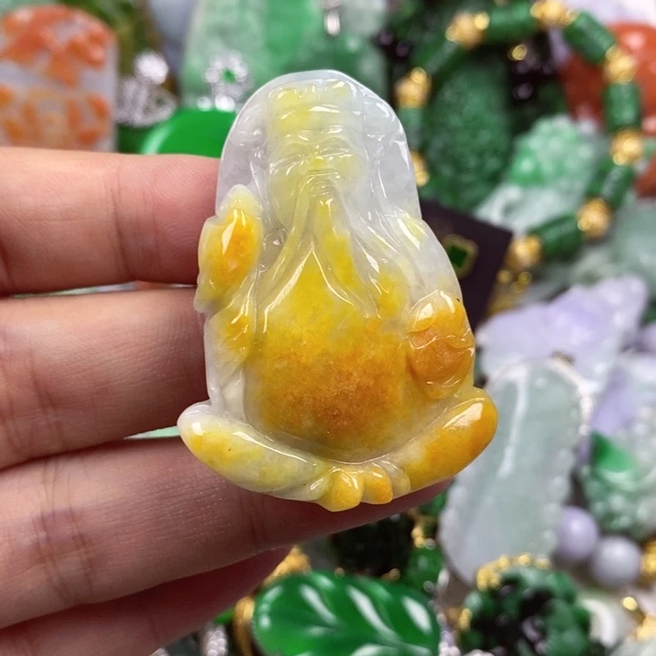 翡翠未镶嵌吊坠(赠链)