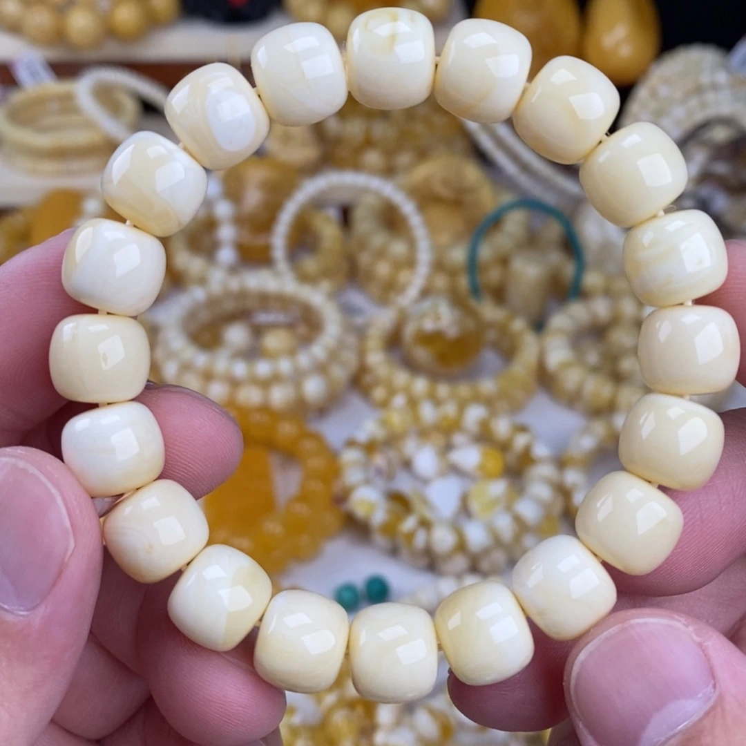 手链蜜蜡未镶嵌瓷白满白无纹11.3mm