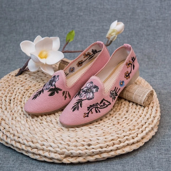原创夏季新款浅口一脚蹬懒人鞋透气百搭绣花鞋休闲鞋布鞋女619-25