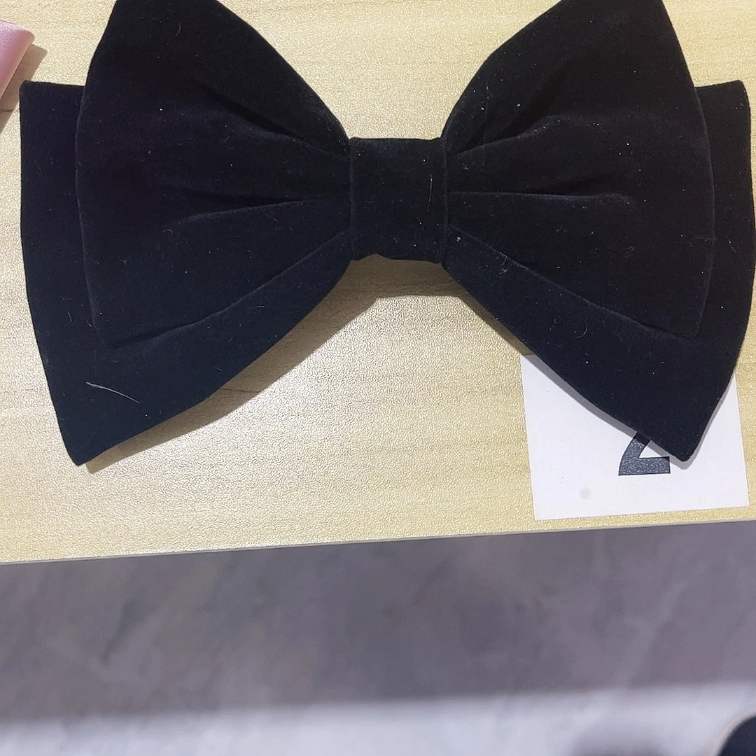 皮质铁合金蝴蝶结发夹