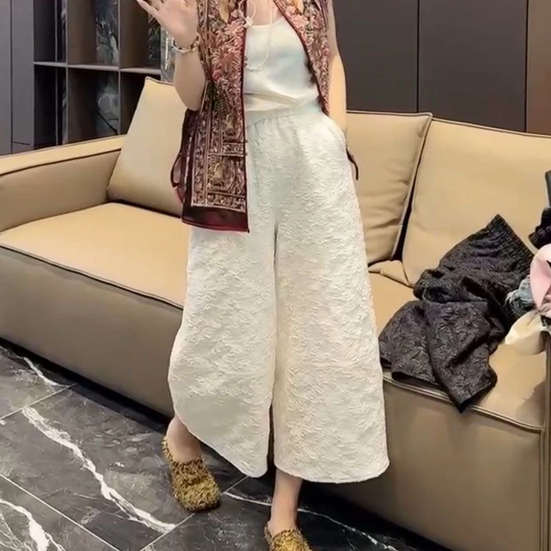薄款浮雕提花阔腿裤九分休闲裤小香风气质网红时尚宽松洋气