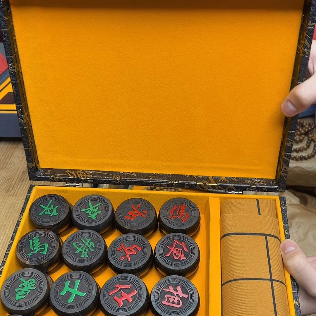 大叶紫檀（黑酸枝木类）