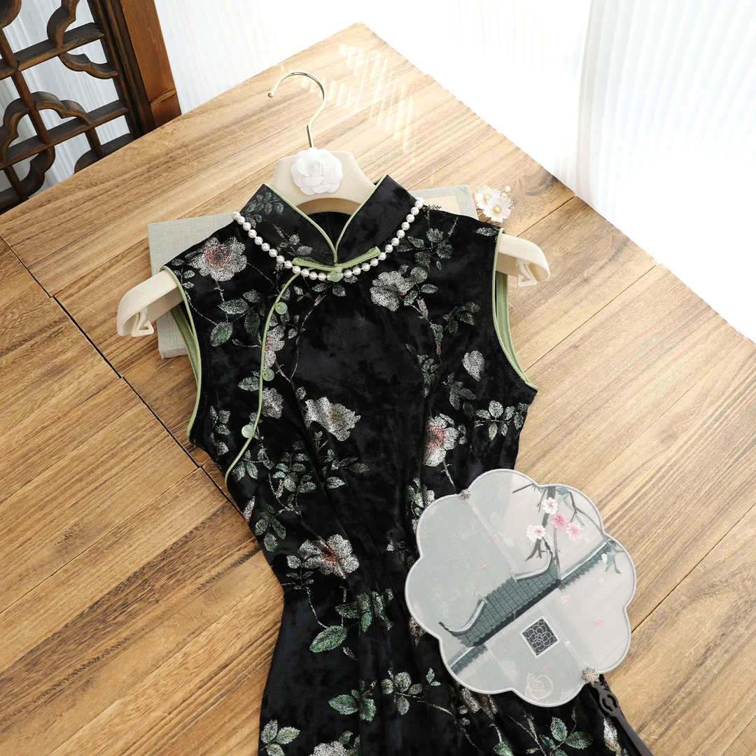 俏娘鱼黑色复古新中式无袖改良旗袍女2025秋季新款日常可穿年轻款