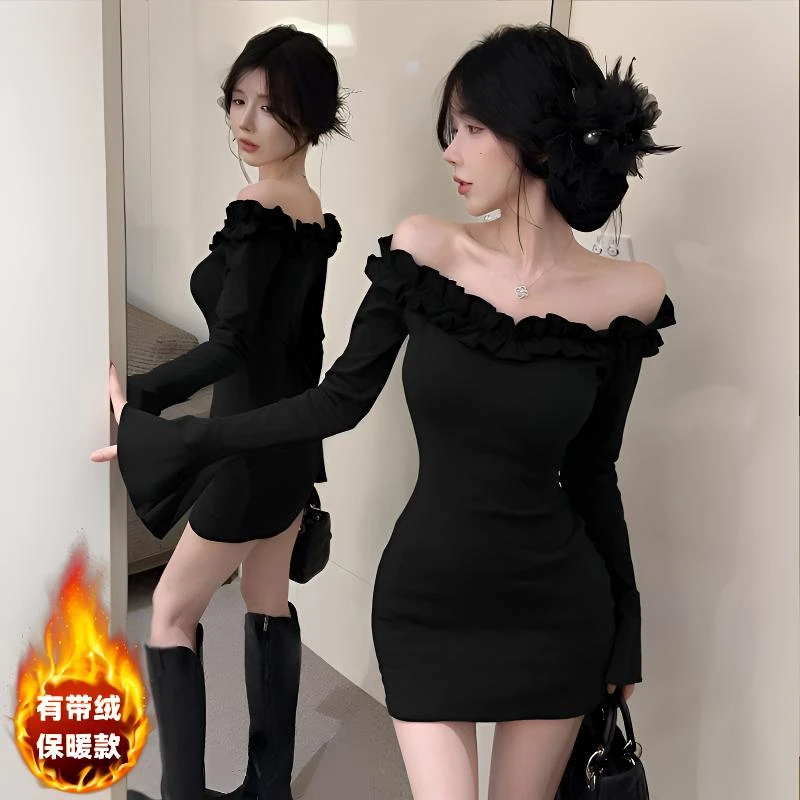 辣妹风套头复古纯色喇叭袖连衣裙裙子法式女收腰性感气质显瘦