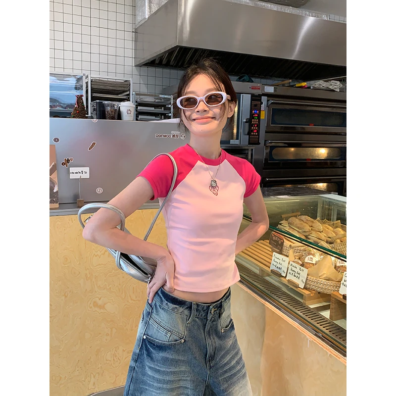 歌幂拼色烫钻插肩袖短袖t恤女夏季正肩修身显瘦独特短款上ZE7103