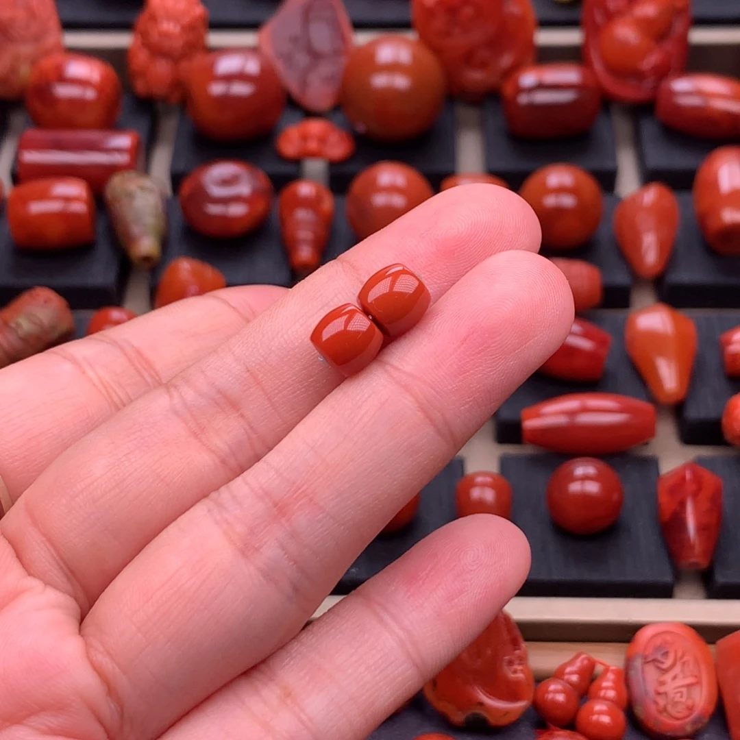 南红玛瑙未镶嵌川料原矿直切对珠7.5mm