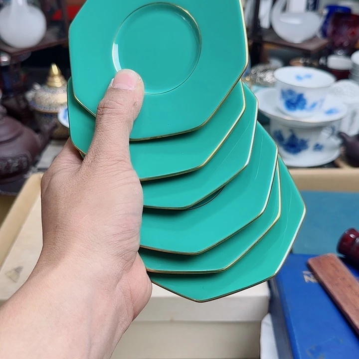 瓷片六个啊啊啊啊啊啊