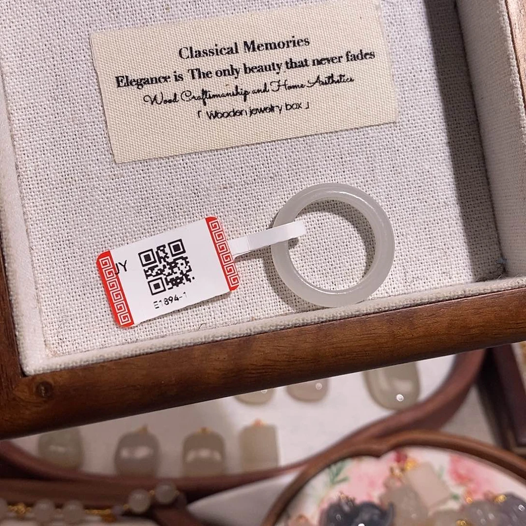 未镶嵌戒指和田玉Y****宝