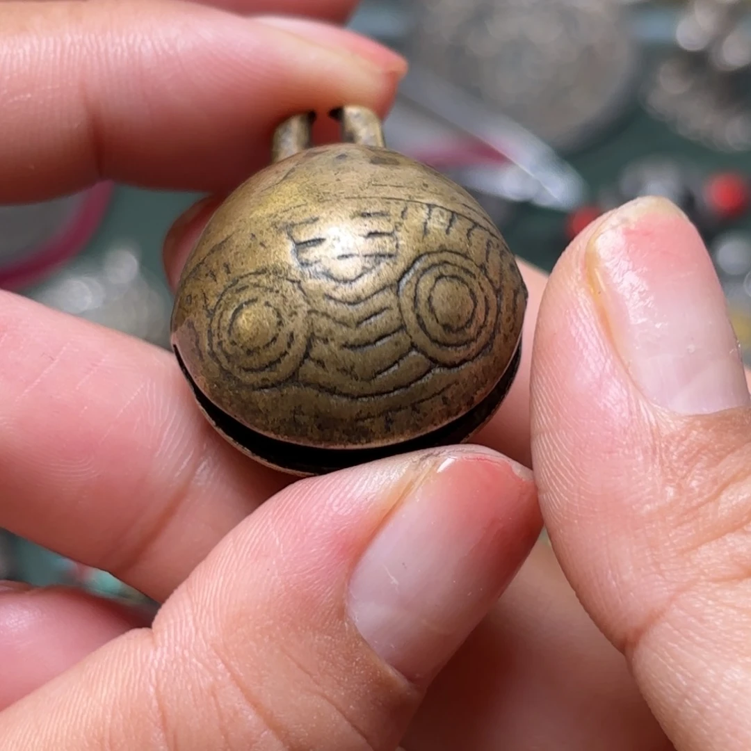 铜星月菩提吊坠项链