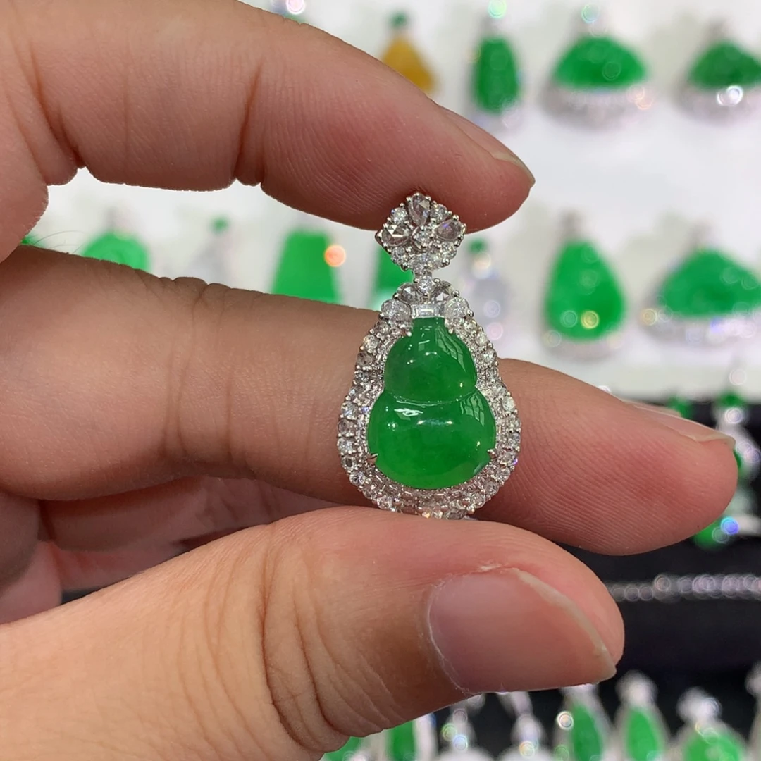 翡翠18K金镶嵌吊坠(不含链)吊坠