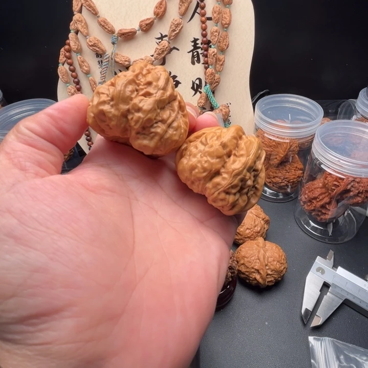把件文玩核桃蛤蟆头
