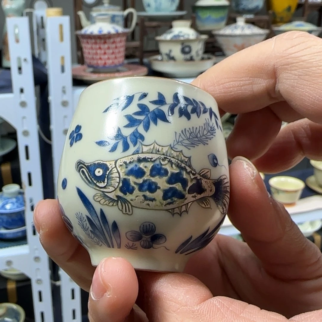 高温下的高温天气使人心情愉悦