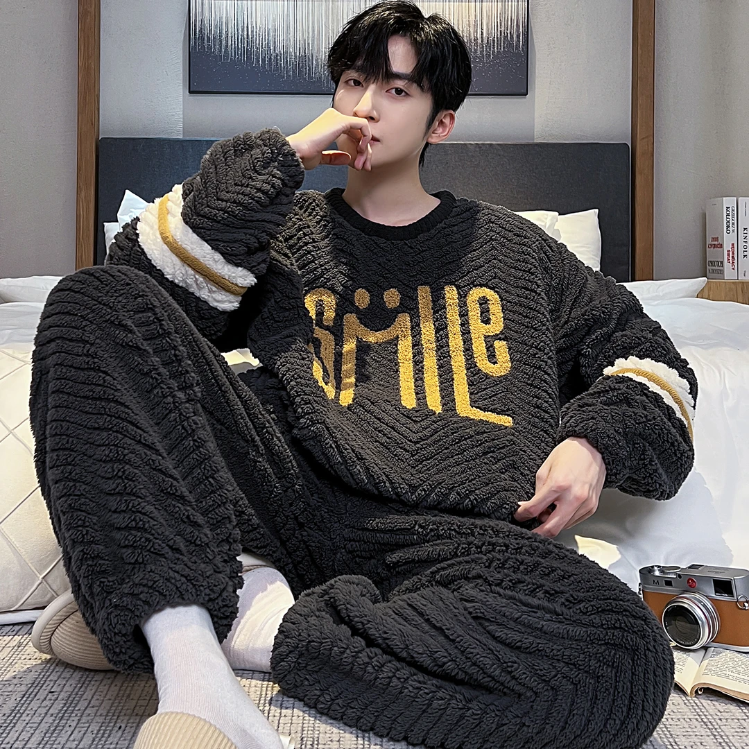 2025新款男士睡衣秋冬季加厚珊瑚绒法兰绒韩版加大码学生家居套装