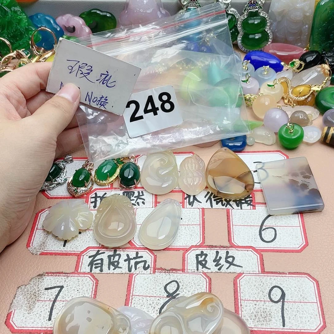 合金颈饰玛瑙/玉髓总****风