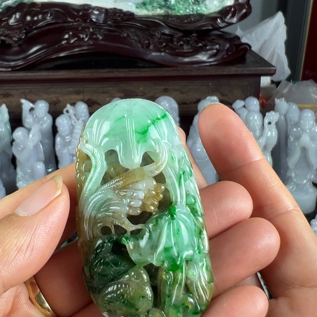 翡翠未镶嵌项圈天然翡翠老货挂件