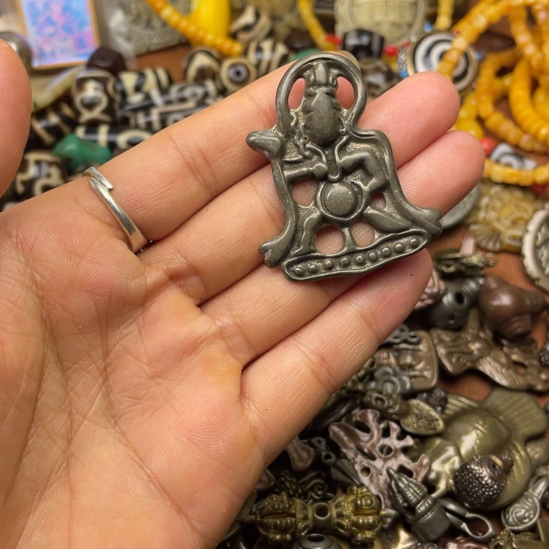 玻璃颈饰小元素哈哈哈