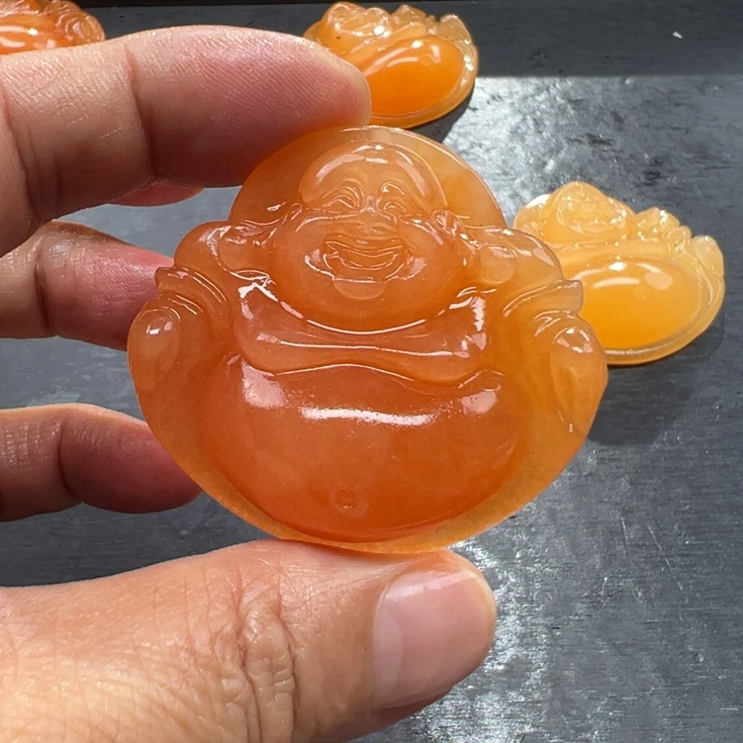 石英质玉未镶嵌颈饰琪*