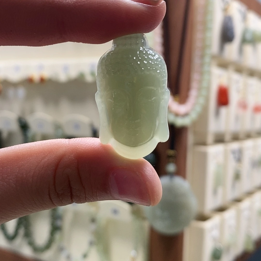 和田玉颈饰未镶嵌马*