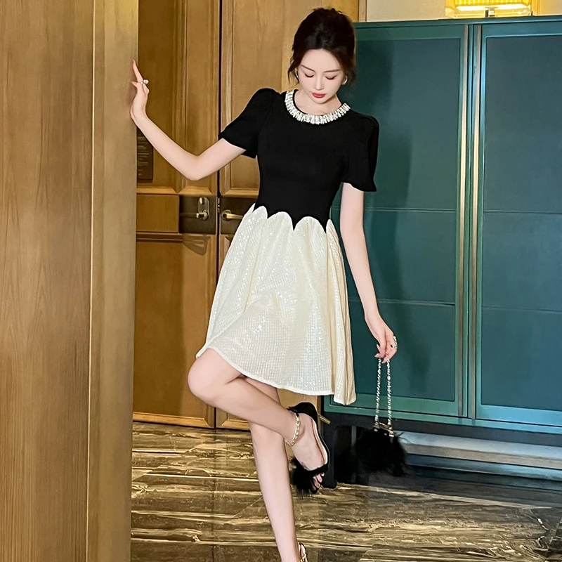 新款气质轻奢时尚法式名媛宴会拼色百褶优雅简约连衣裙65060